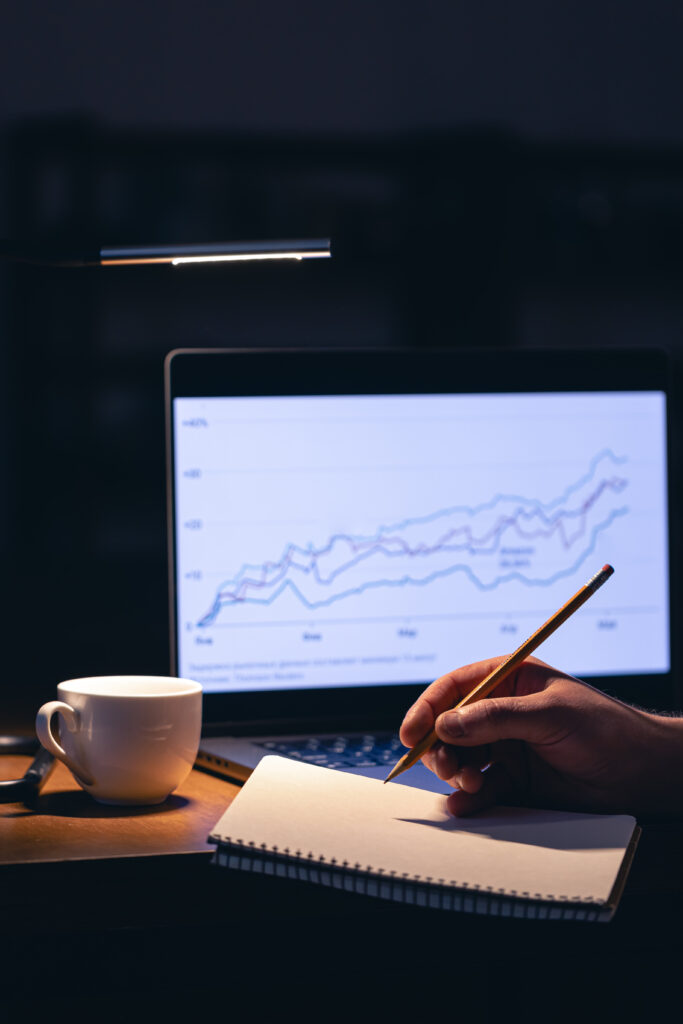 Marketing Consultant Exito Marketing Agency 683x1024